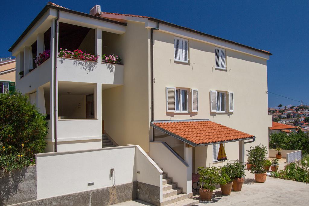 Apartmani Dorita Mali Lošinj Exterior foto